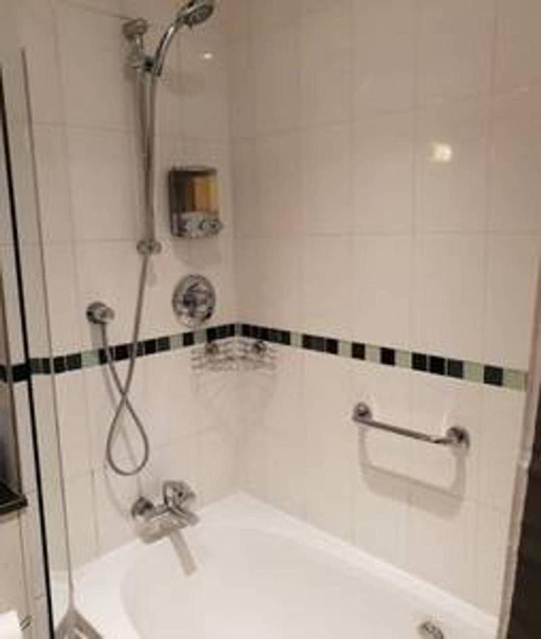 Birmingham Garnet 3-Bedroom Apartment City Centre Ngoại thất bức ảnh